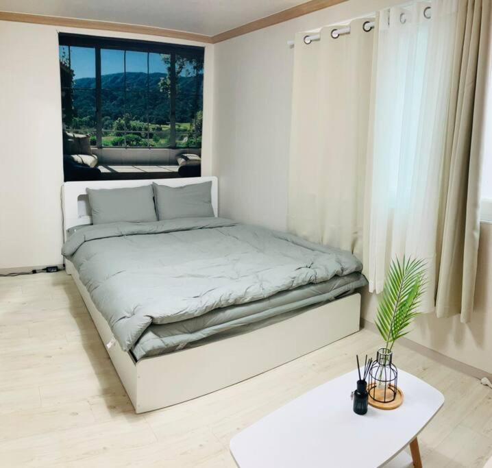 1 min from Sadang Station line 2 & 4 - B&B Seoul