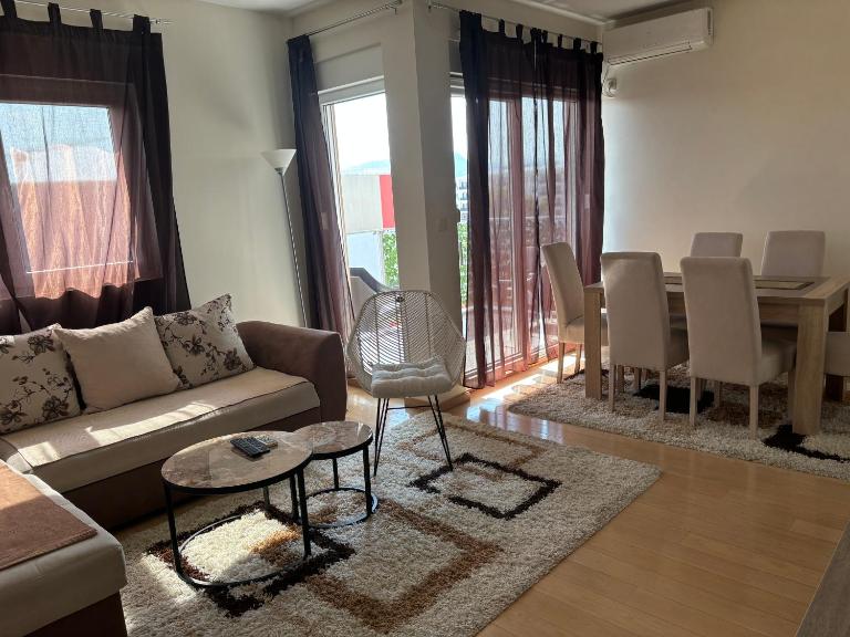 Apartment Ana - B&B Podgorica