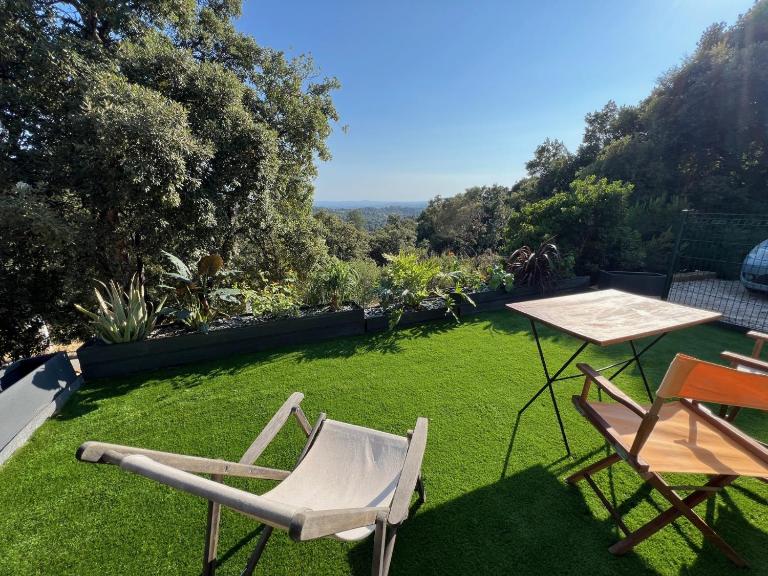 Appartement Valcros - Jardin Vue Mer - Chambres d'hôtes La Londe-les-Maures