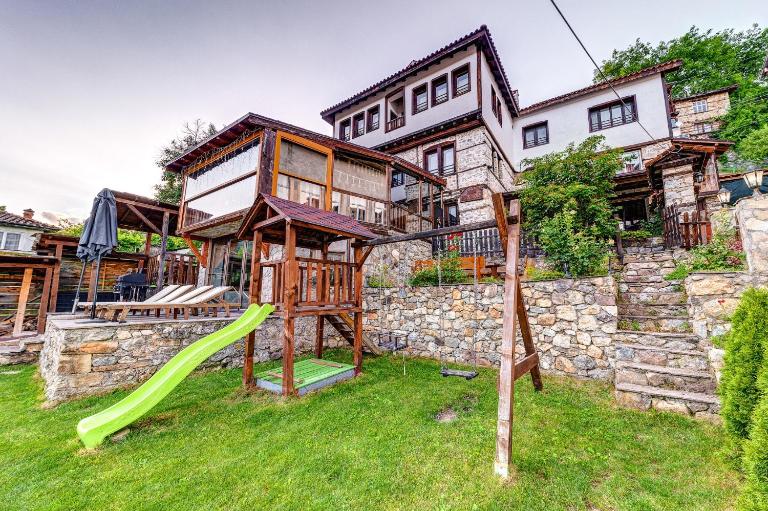 Valkanovi House - B&B Pamporovo