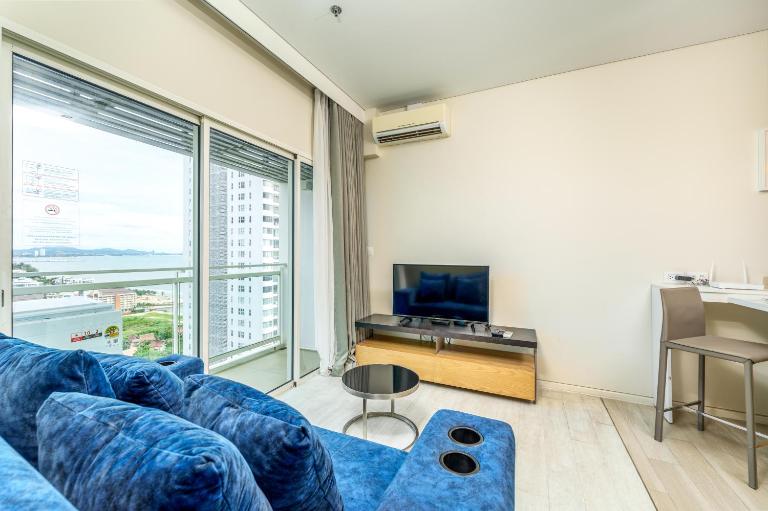 Veranda Residence by Ning - B&B Jomtien