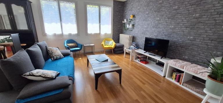 Issoudun appart élégant 150m² - Chambres d'hôtes Issoudun