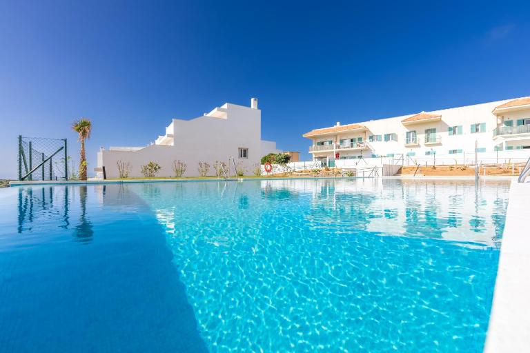Stunning views, terrace, pool, WIFI & near centre - Chambres d'hôtes Tarifa