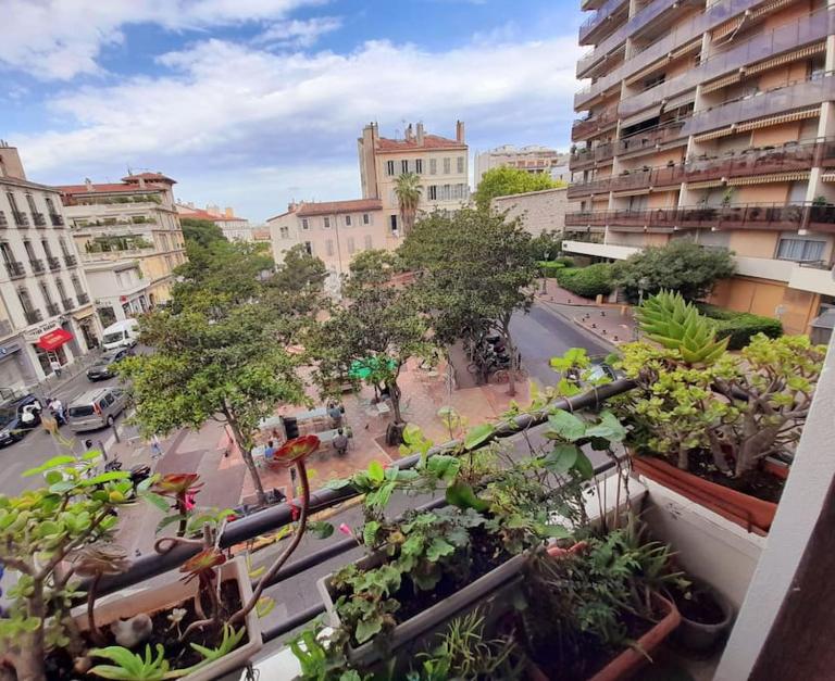 Charmant T3 Cœur de Saint Victor - Bed and Breakfast Marseille