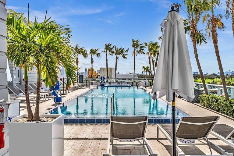 Double Queen Room-Hosted by Sweetstay - B&B Miami Beach
