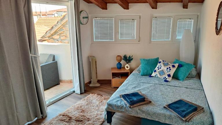 Tisno Stone House on the Cove - B&B Tisno