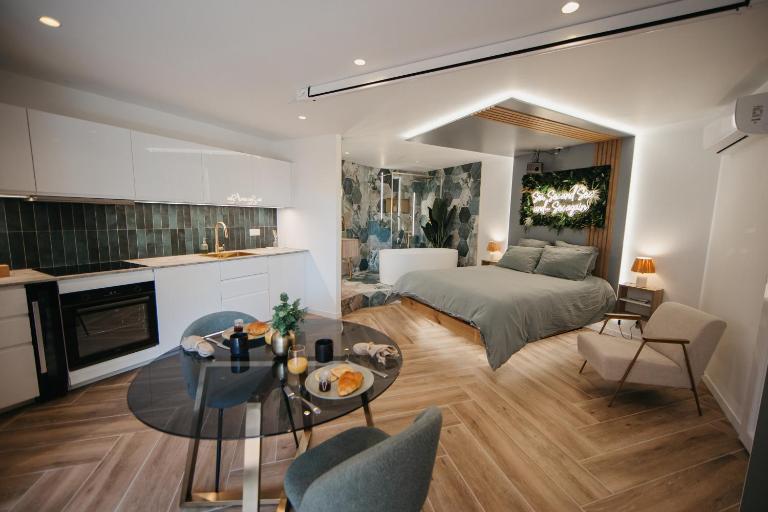 Love & Sunsets Suite - B&B Sausset-les-Pins
