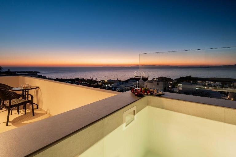 Oia Lia - Ferienwohnung Oía