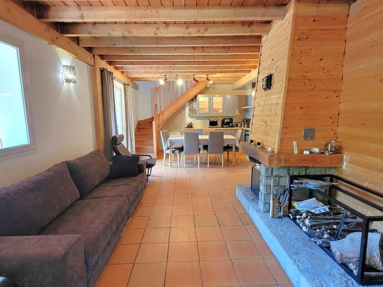 Maison calme avec jardin, 3 chambres, cheminée proche station de ski - FR-1-393-151 - Ferienwohnung Saint-Michel