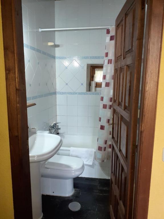 Casa del OSO2 - B&B Pola de Somiedo