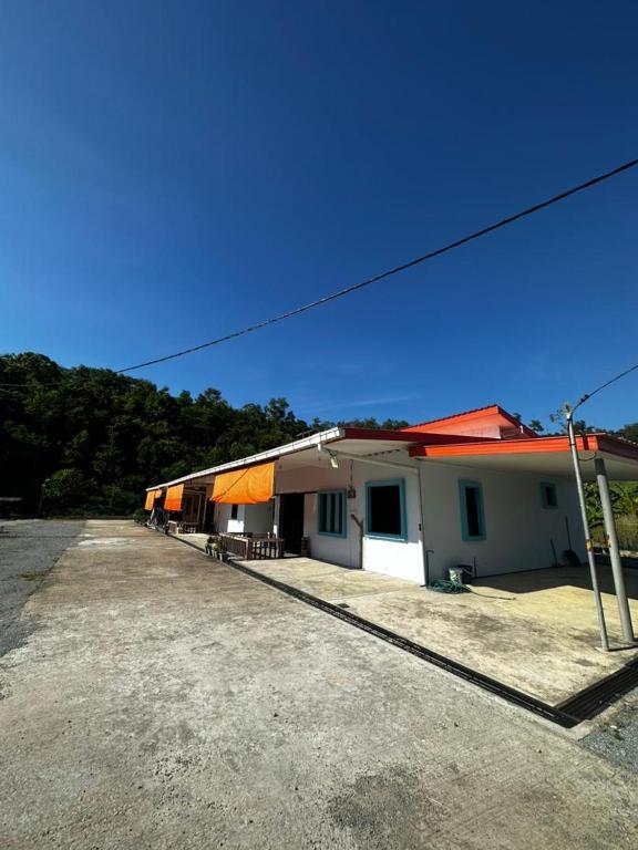 Valai Kudat Homestay - Bed and Breakfast Kudat