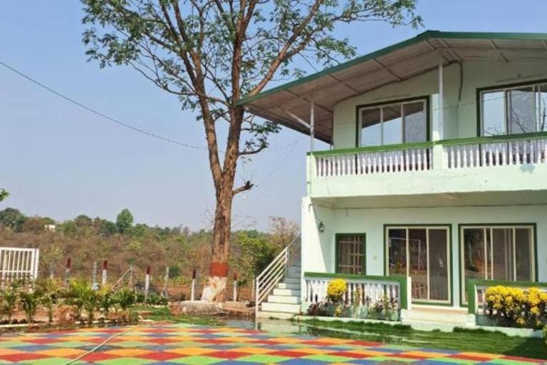 Mikunj Farms Karjat - Bed and Breakfast Karjat