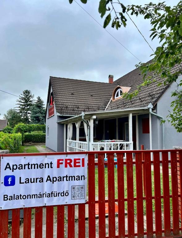 Laura Apartman Balatonmáriafürdő - B&B Balatonmáriafürdő