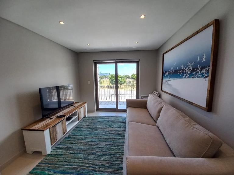 Queens Cove Apt 1 two bedroom - B&B Knysna