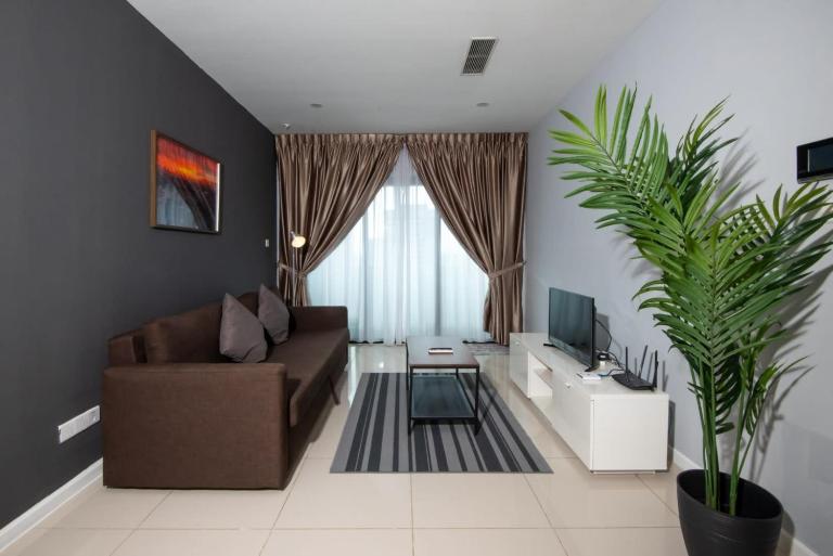 High Floor Suasana Suites 5 in JB City with WiFi - Chambres d'hôtes Johor Bahru