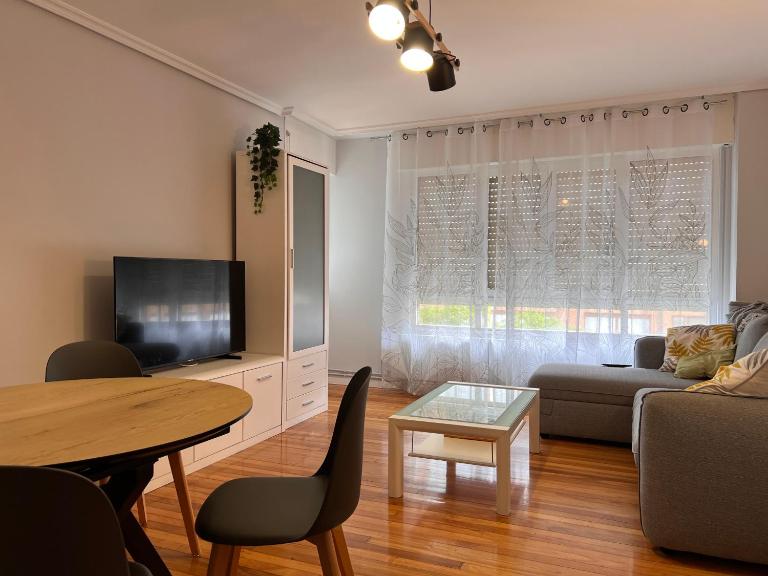 Amplio y céntrico apartamento en Suances - B&B Suances