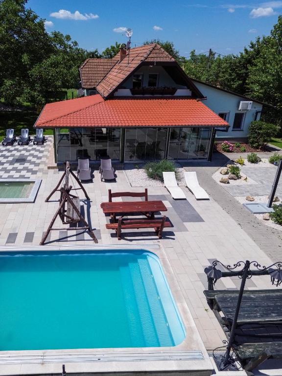 Diófa Vendégház - Chambres d'hôtes Békésszentandrás