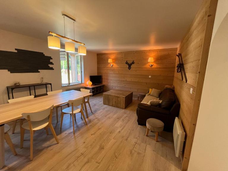 Loft 5 personnes type chalet avec jardin - Chambres d'hôtes Saint-Maurice-sur-Moselle