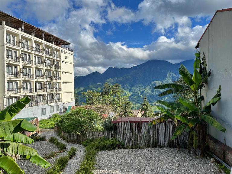 Whisper Stay I The Garden Home - B&B Sa Pa