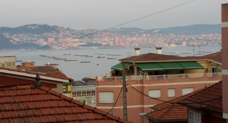 Piso muy Grande - Ferienwohnung Moaña