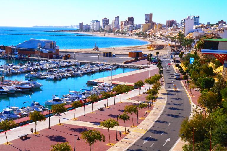 Sunny Escape in El Campello - B&B El Campello