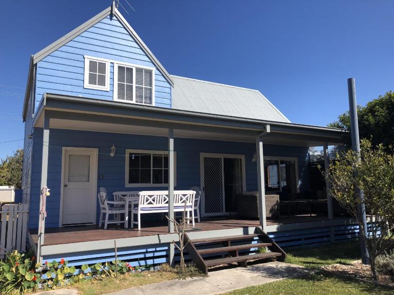 Kookaburra Cottage 71 Straight St HH - Chambres d'hôtes Hat Head