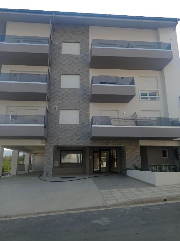 AK Apartments Ioa - Chambres d'hôtes Ioannina