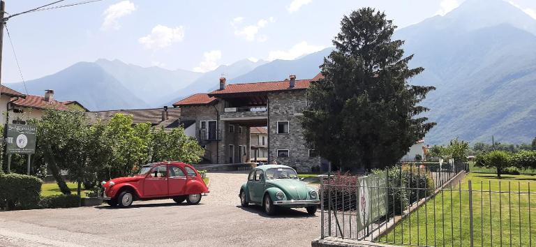 Casa Vacanze Zia Vivina B N - B&B Sorico