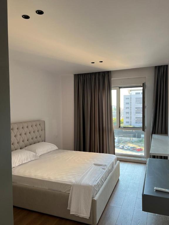 Escape Luxury apartment 3 - Ferienwohnung Tirana