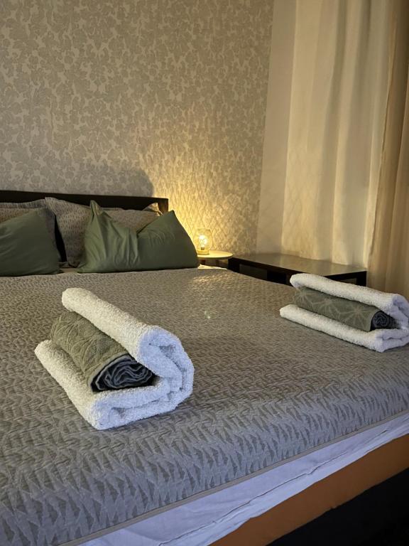 Lana Apartman - B&B Niš