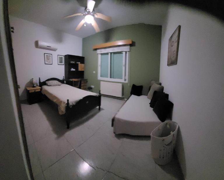 Beautiful bedroom - Bed and Breakfast Limasol