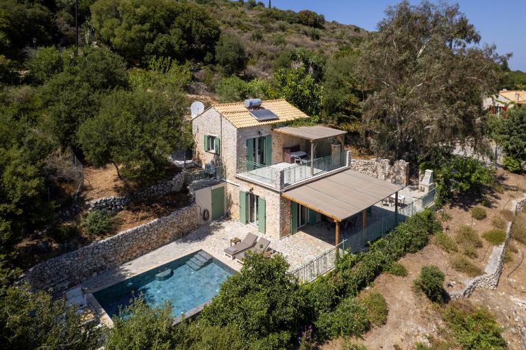 Villa Sevastoula - B&B Ratzaklí