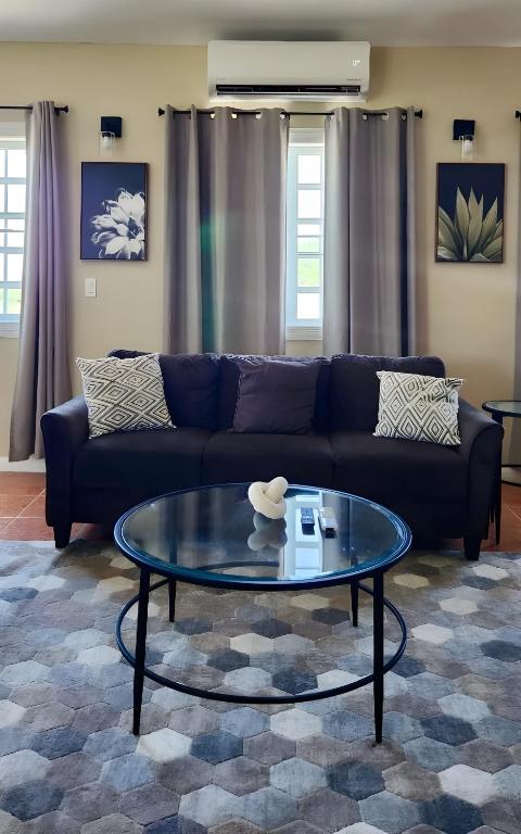 Experience Cruzan Comfort - B&B Christiansted