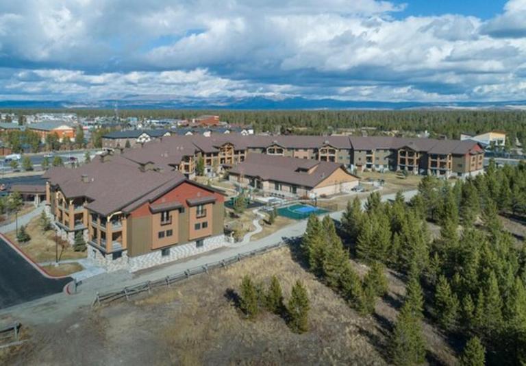 Make Yellowstone memories with the family in this 2BD vacation condo - B&B West Yellowstone