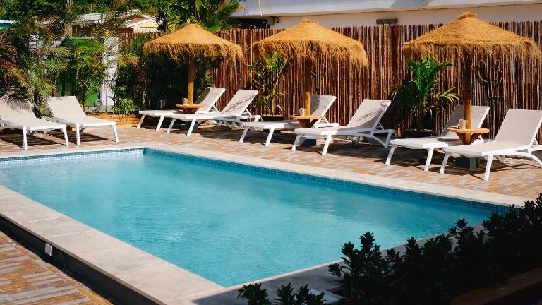 Tiki Blou - Mini resort centraal gelegen tussen Mambo Beach & Jan Thiel - B&B Willemstad