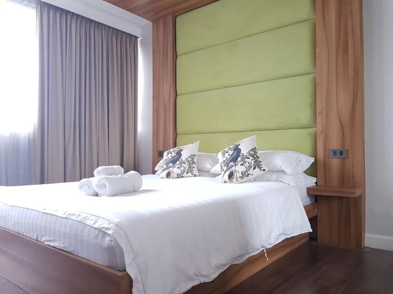 Modern 1BD in Ortigas, WiFi ,Netflix ,Pool ,Gym - B&B Manila