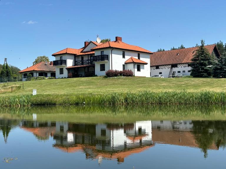 Ranczo Pindorówka - Bed and Breakfast Sorkwity