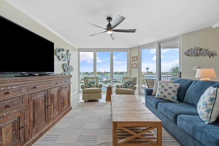 SeaSpray Riverside 313 - B&B Perdido Key