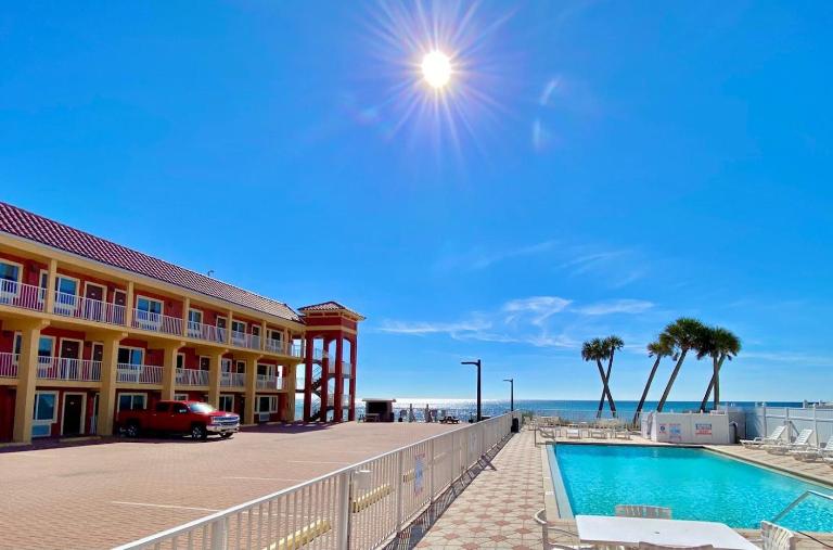 Casa Blanca Resort Studio Loft - B&B Panama City Beach