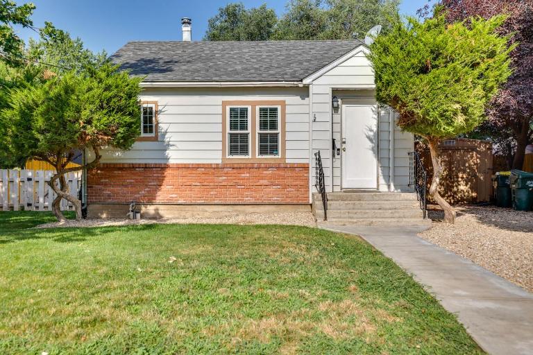 Walkable Townhome in Meridian w/ Private Yard! - B&B Meridian