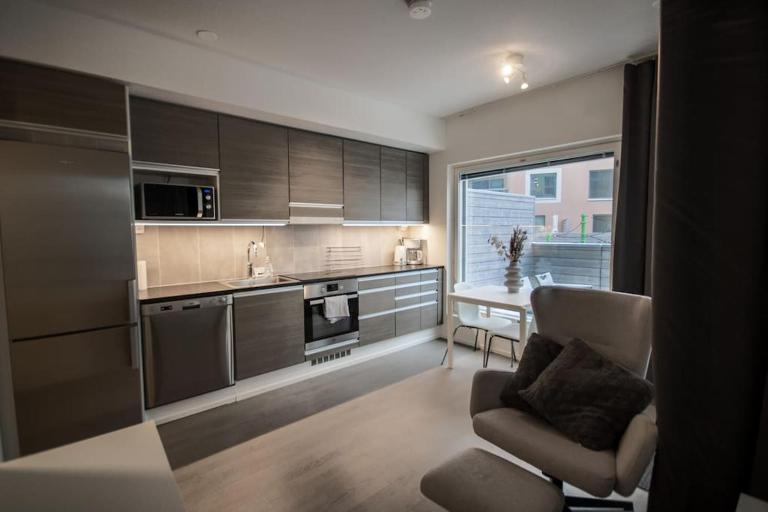 Brand new studio apartment near the harbour - Bed and Breakfast Turku