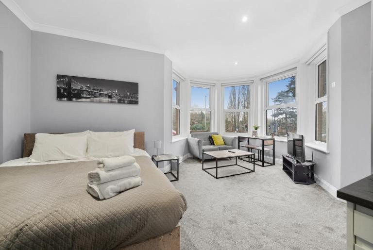 Simple Maidstone Gem - Sleeps 2 - Chambres d'hôtes Kent