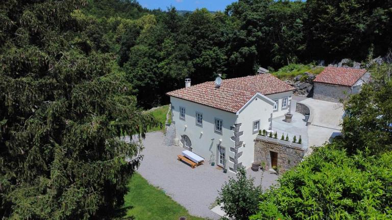 Villa Stancija Kavali stone house, Zvoneća-Opatija - Bed and Breakfast Opatija