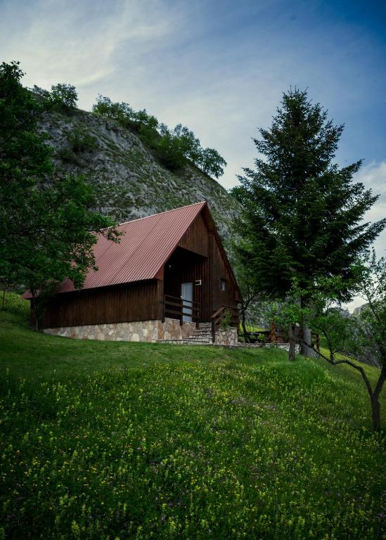 Detached house Milivoje - B&B Pošćenje