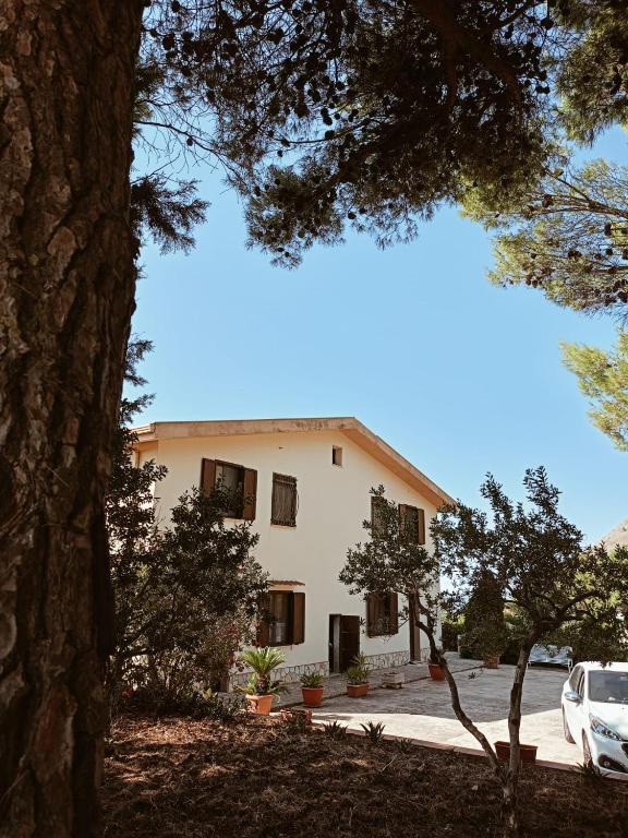 Villa Shanti a Romitello - "RUSTIC" & "ETHNIC" apartments - B&B Borgetto