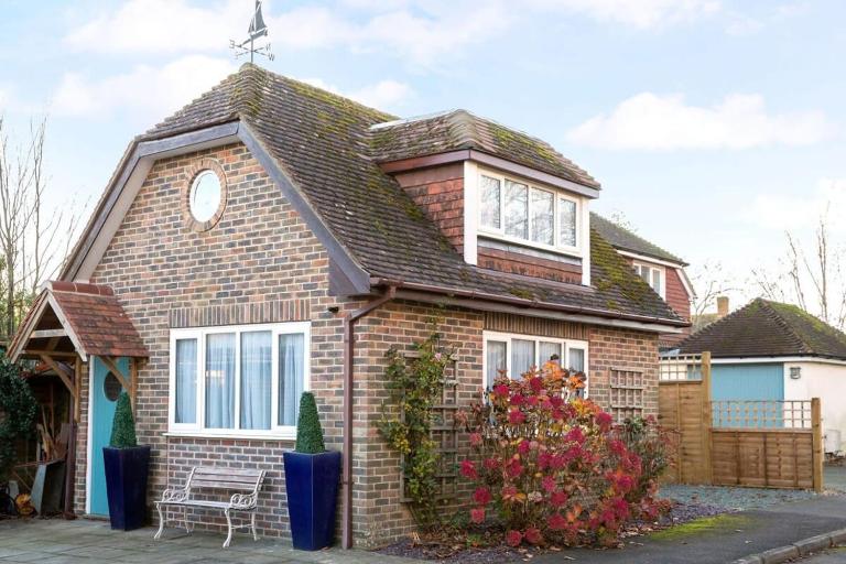Stylish & cosy annexe in pretty sailing village - B&B Itchenor