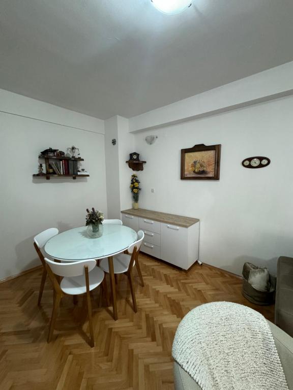 S Apartman Ohrid - Chambres d'hôtes Ohrid