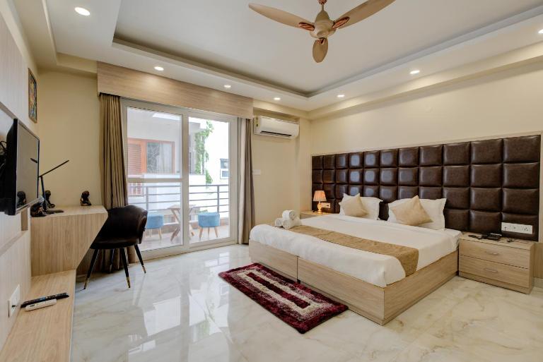 The Lodgers Studio Sector 51 - B&B Gurugram