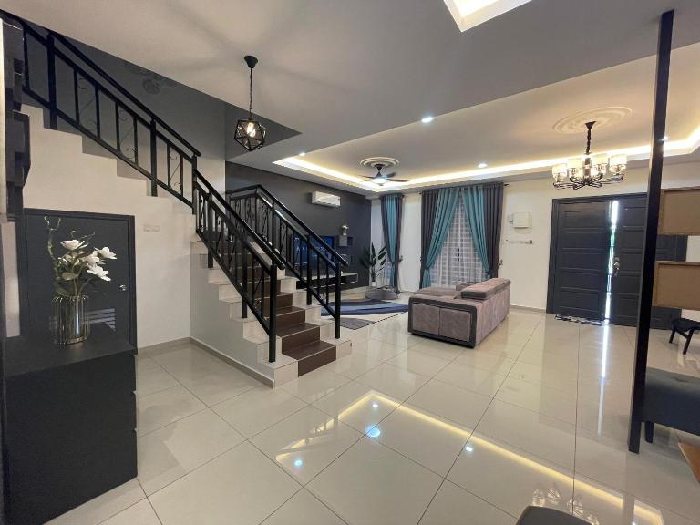 D’Lora Homestay - B&B Malacca