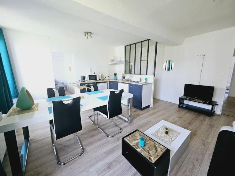 Le Grand Coty, 6 personnes, Hypercentre - Bed and Breakfast Le Havre